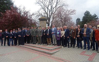 Полагање венаца